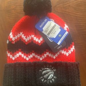 New Toronto Raptors Girls Winter Hat Chunky Puff Cuffed Toque